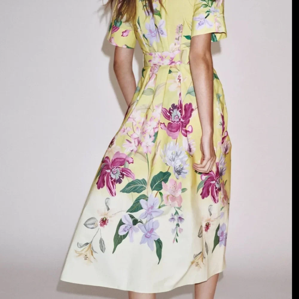 2026 ZARA BELTED FLORAL MIDI DRESS - Picture 2 of 4